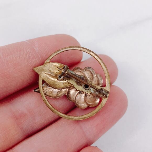 VTG Gold Tone Floral Brooch with Blue Rhinestone Mid Century 1930s 40s Jewelry - Picture 4 of 8